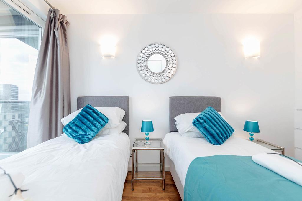 Excel Apartment For Business Travellers Londyn Zewnętrze zdjęcie